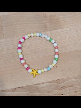 Multicolor Beaded Starfish Stretch Bracelet